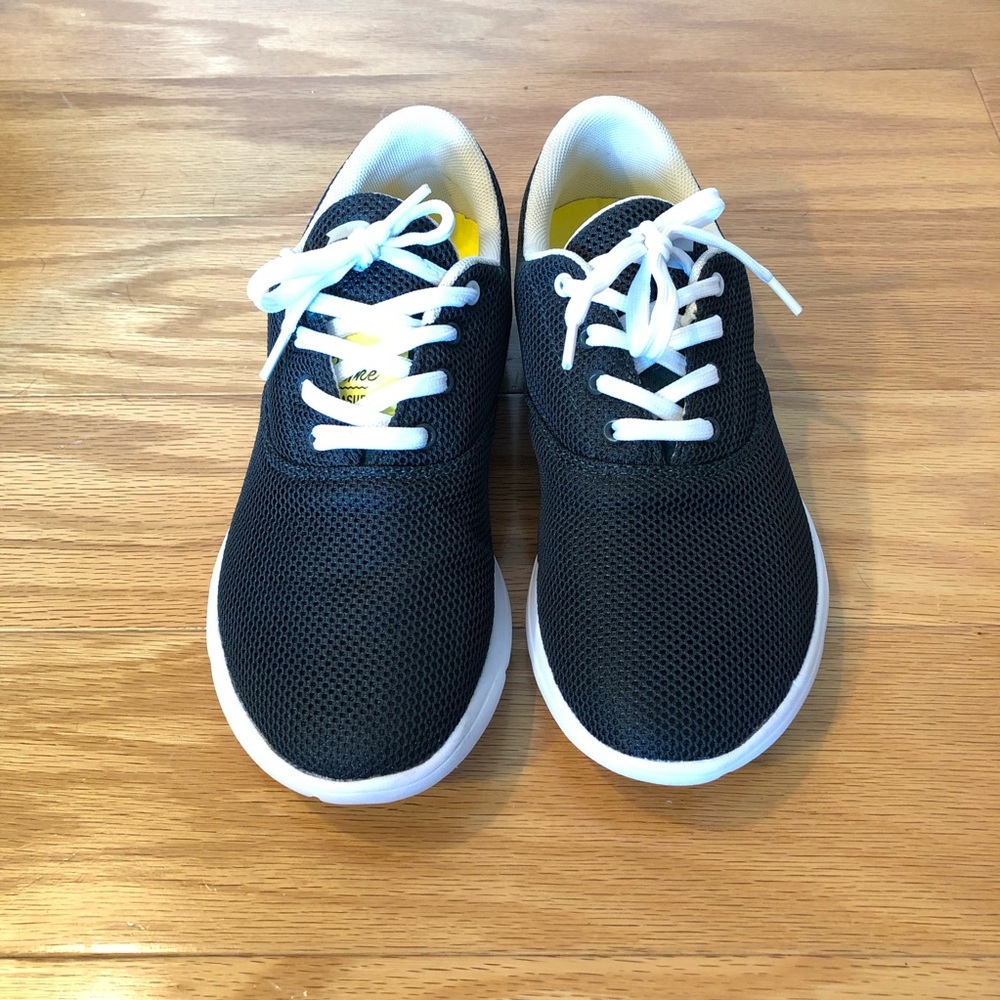 Unworn Strike Mvmnt Chill Pill, 6.5/8